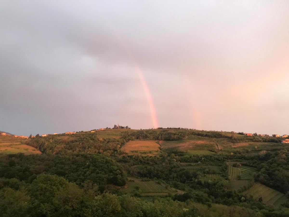 Enam Room Kojsko Buitenkant foto