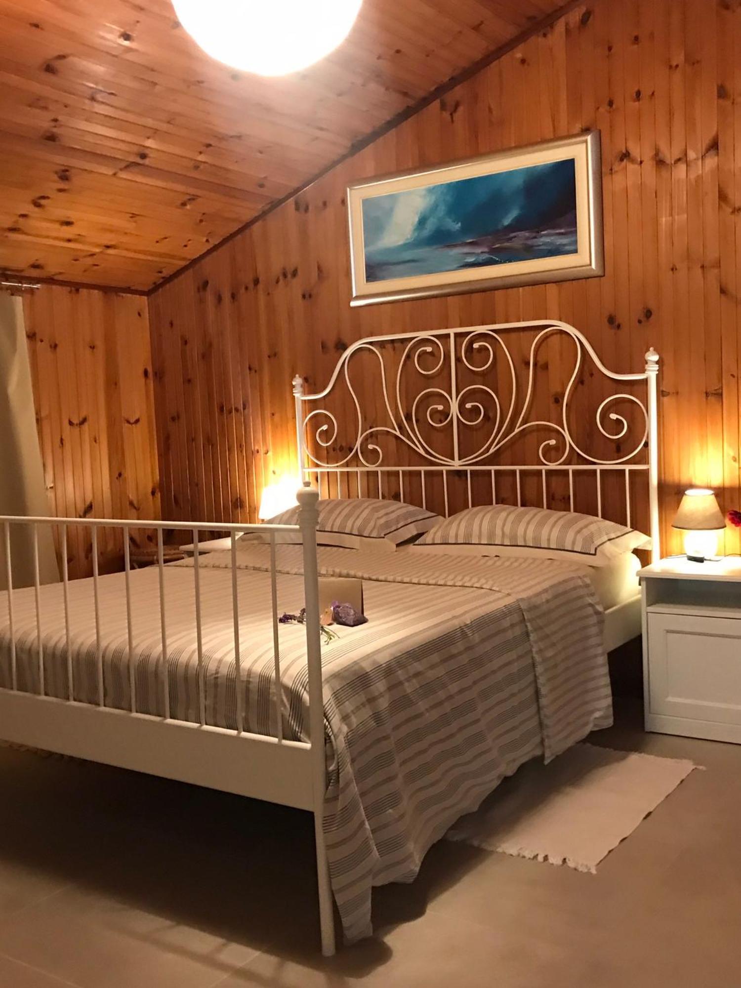 Enam Room Kojsko Buitenkant foto